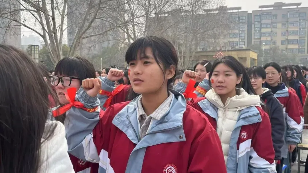 逐梦中考,决胜未来——我校举行2026届中考百日冲刺誓师大会 第28张
