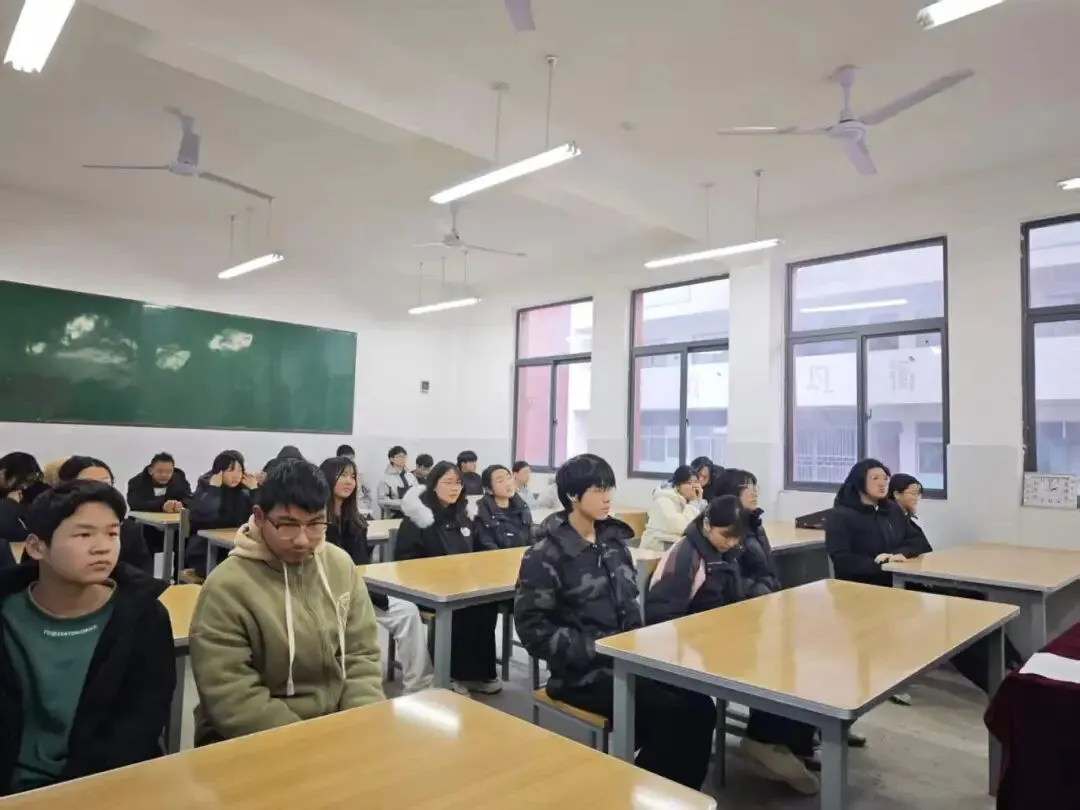 百日砺剑 逐梦中考——邢庄中学举行中考百日誓师大会 第7张