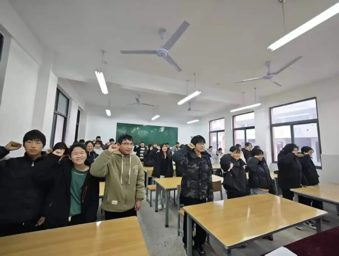 百日砺剑 逐梦中考——邢庄中学举行中考百日誓师大会 第17张