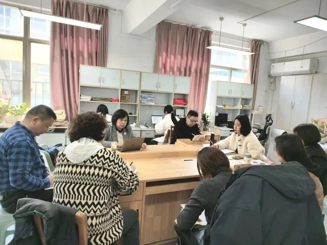 【尊重教育·教学】专家视导精准赋能 中考备考聚力攀高——南京市教研室莅临我校初三校区开展教学视导工作 第24张