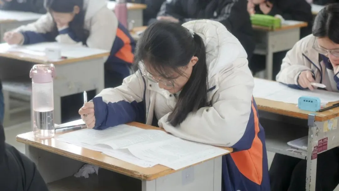 倒计时86天!高三全真模考启幕,以实战蓄力冲刺高考! 第10张