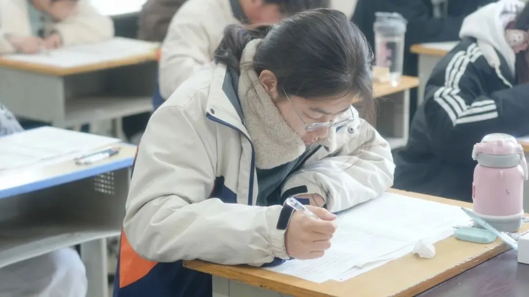 倒计时86天!高三全真模考启幕,以实战蓄力冲刺高考! 第20张