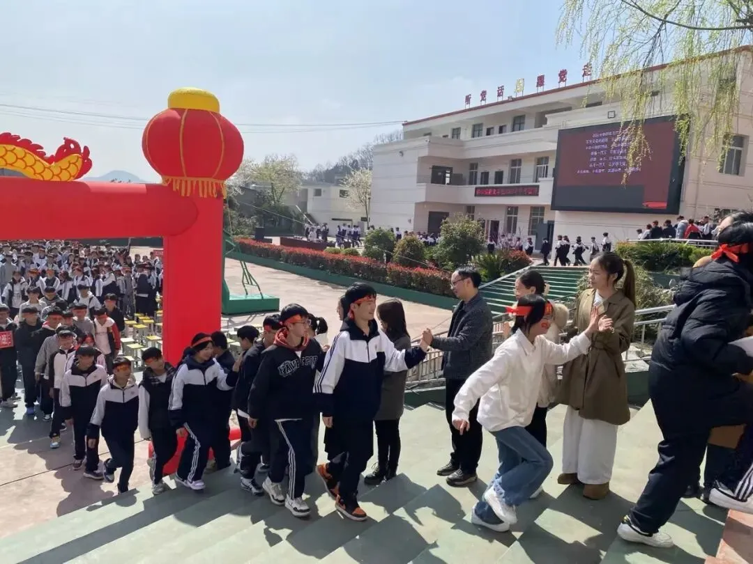 我校2026年春季学期开学典礼暨九年级中考百日誓师大会圆满举行 第12张