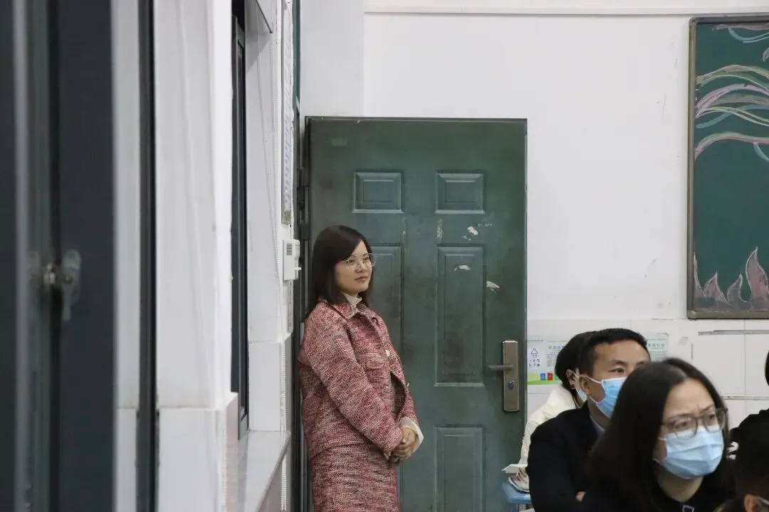 家校共育 冲刺中考——临平一中九年级家长会暨家长学校活动 第42张