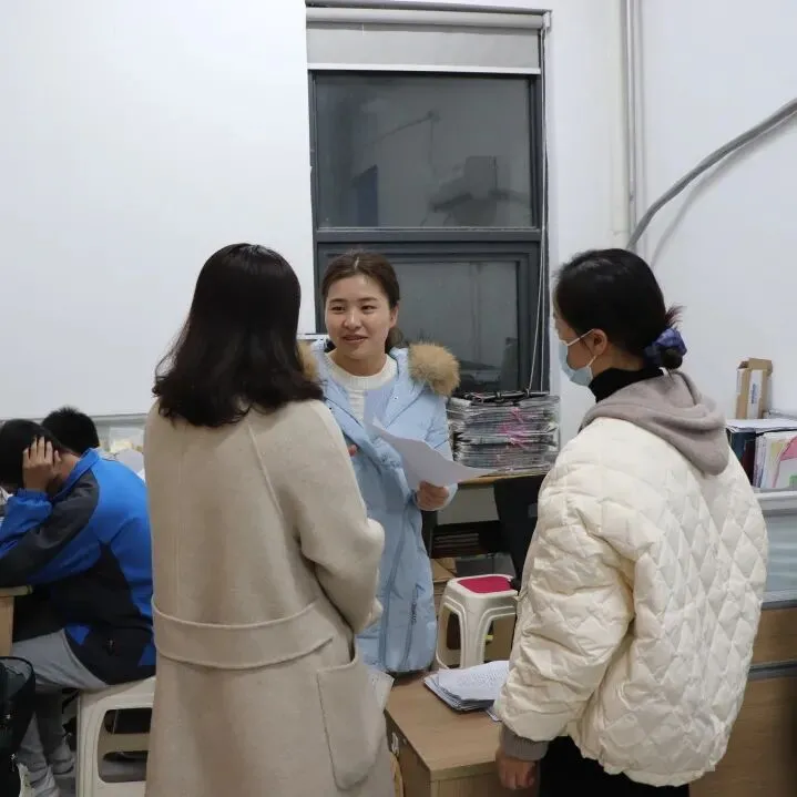 家校共育 冲刺中考——临平一中九年级家长会暨家长学校活动 第57张