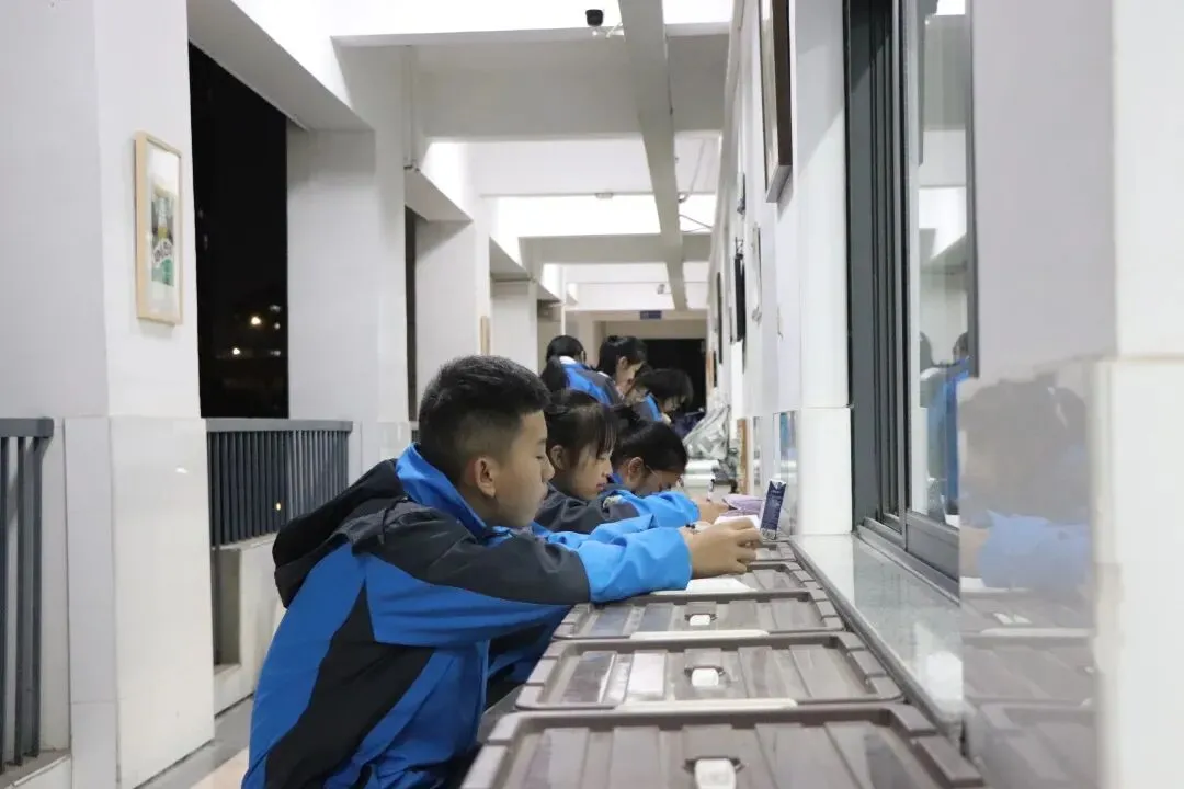 家校共育 冲刺中考——临平一中九年级家长会暨家长学校活动 第72张