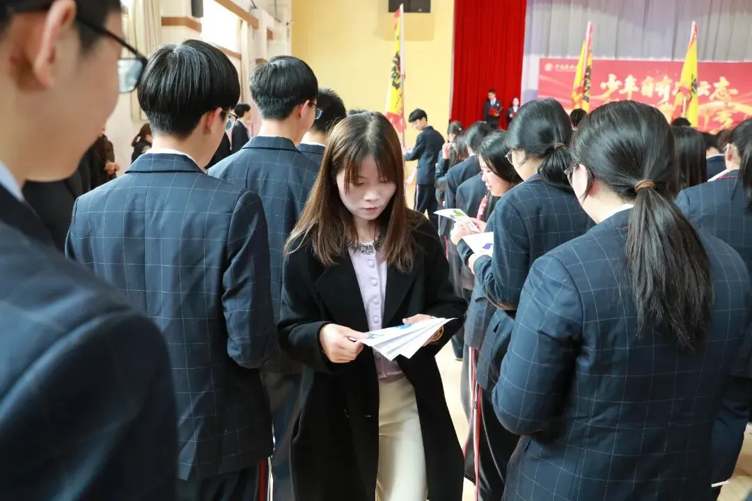 少年自有凌云志,策马扬鞭向中考——宁波市洪塘中学2026届中考百日誓师活动 第26张