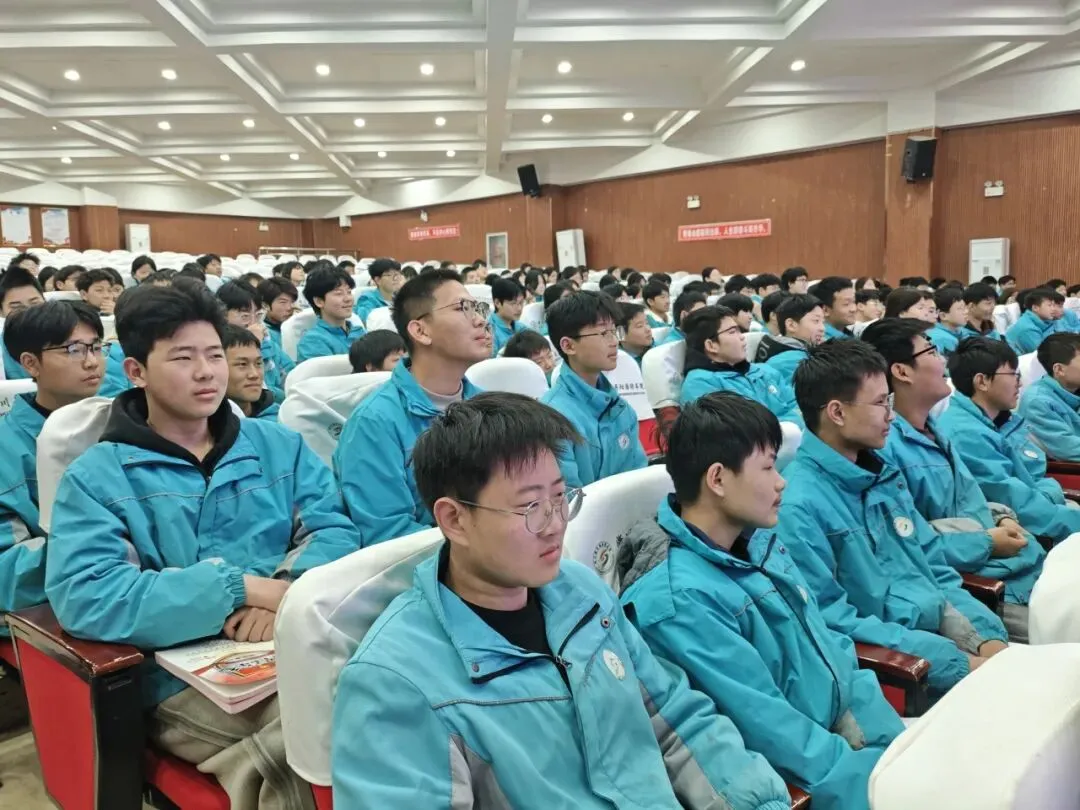 【提质控本年】“决战中考 百日圆梦”——淅川县丹阳书院小初部2026届百日冲刺誓师大会燃情举行! 第15张