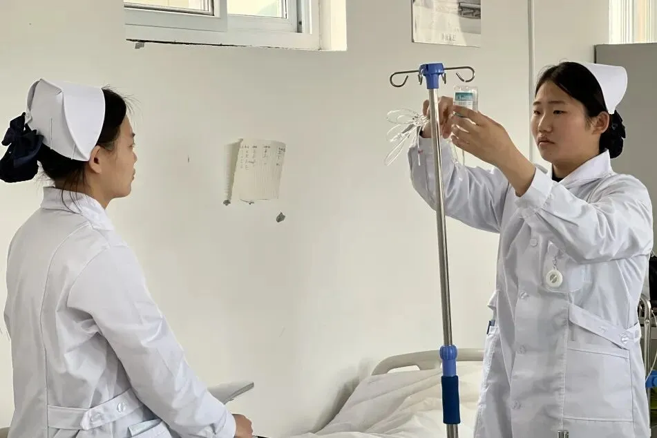 【实战模拟 护航高考】我校高三医学技术与护理专业举行技能 第25张