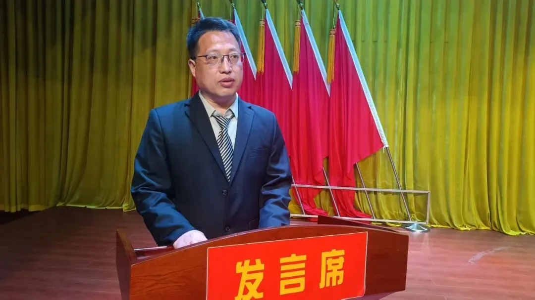 树榜样凝心聚力 战中考逐梦前行——润城中学2025年度学生表彰暨2026年冲刺誓师动员大会圆满举行 第6张