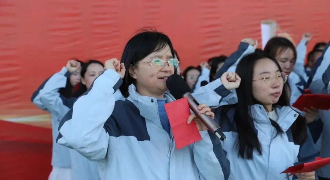 少年当立磨百日 以笔为剑赴中考——新钢中学中考百日冲刺誓师大会燃情启幕 第32张