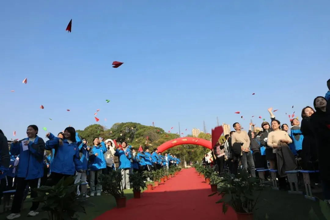 少年当立磨百日 以笔为剑赴中考——新钢中学中考百日冲刺誓师大会燃情启幕 第40张