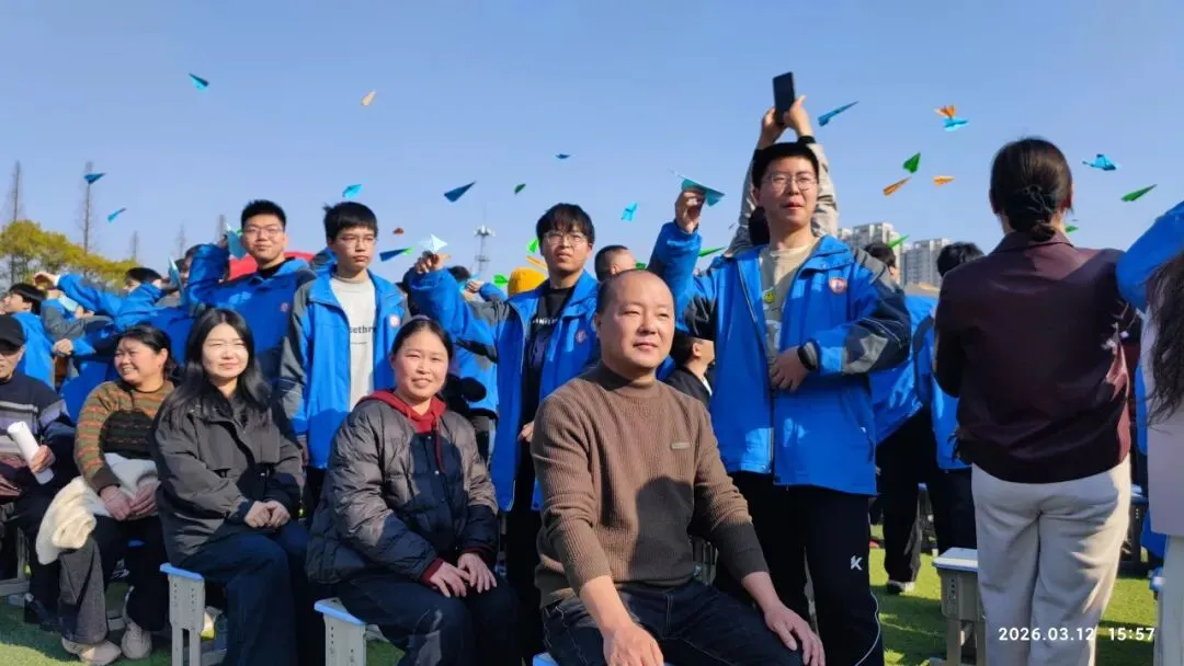 少年当立磨百日 以笔为剑赴中考——新钢中学中考百日冲刺誓师大会燃情启幕 第41张