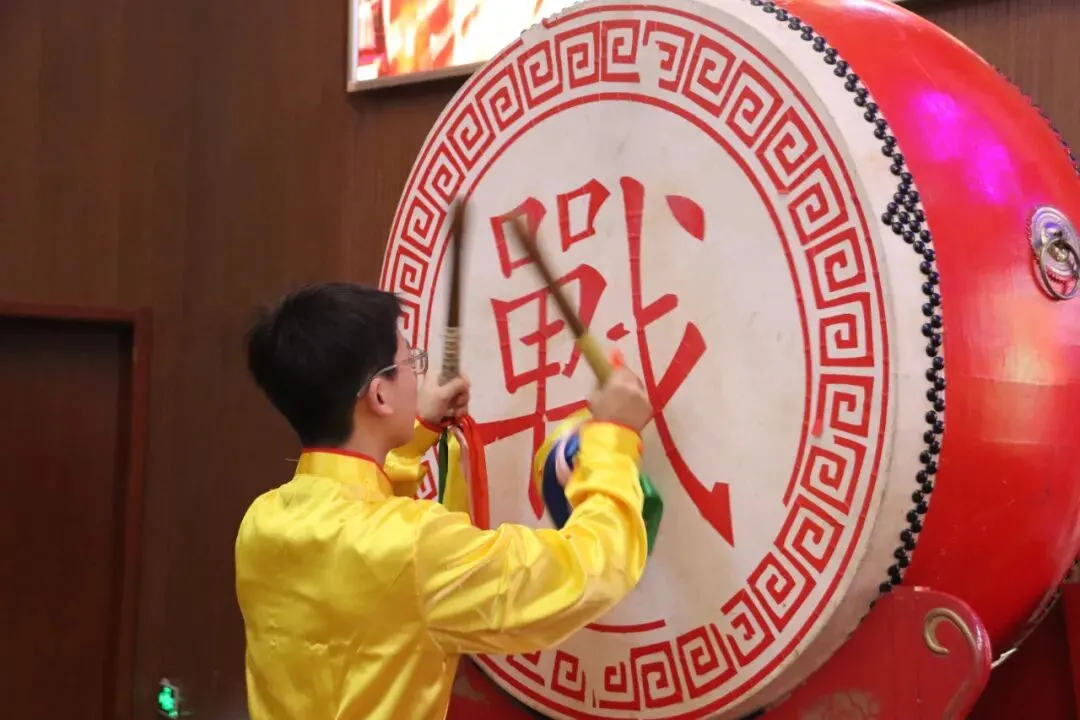 【校园头条】和时间赛跑 夺中考桂冠||2026届中考百日誓师大会 第19张