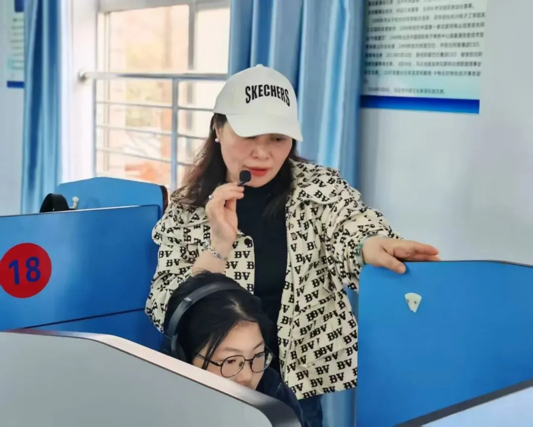 【党员示范岗】之五:音乐,中考路上的“心”动力 第2张