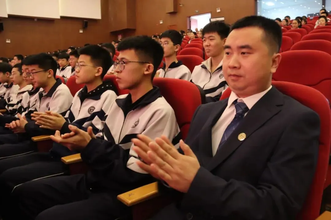 【校园头条】和时间赛跑 夺中考桂冠||2026届中考百日誓师大会 第89张