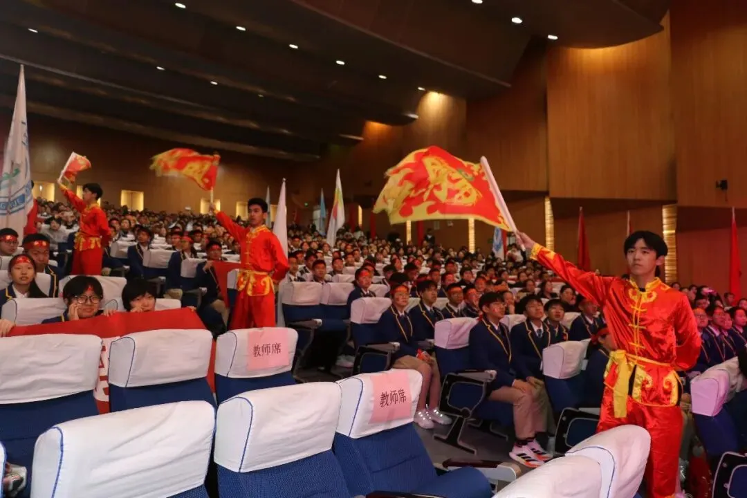 凤山学校初中部举行2026年中考百日誓师大会 第27张