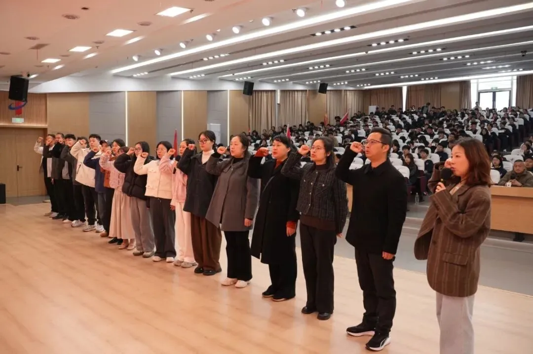 聚首华一高,誓师赴荣光|武汉小梅花学校中考百日誓师大会圆满举行 第35张