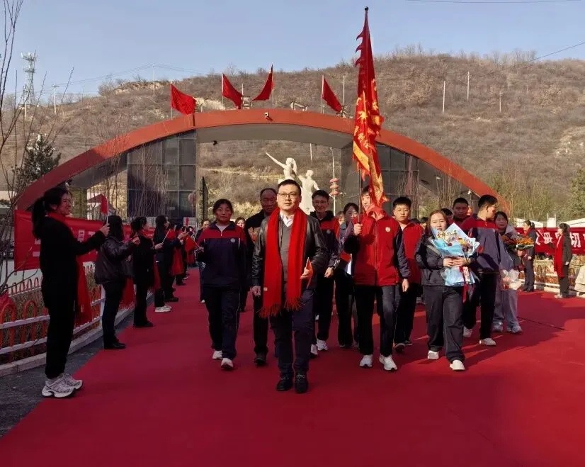 策马扬鞭 决胜未来——交口县第三中学校中考百日誓师大会 第26张