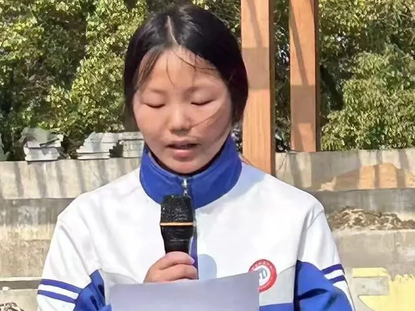 东临新区湖南中学2026届中考百日宣誓大会纪实 第19张