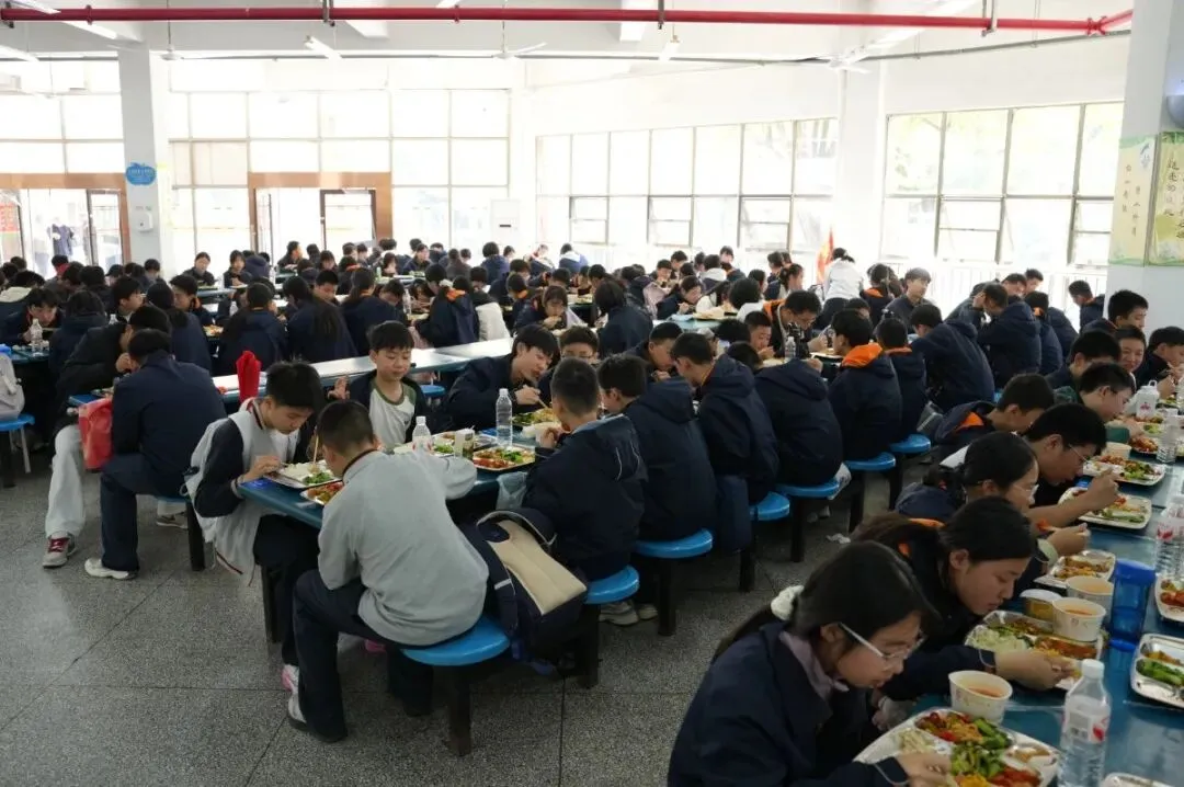 聚首华一高,誓师赴荣光|武汉小梅花学校中考百日誓师大会圆满举行 第94张