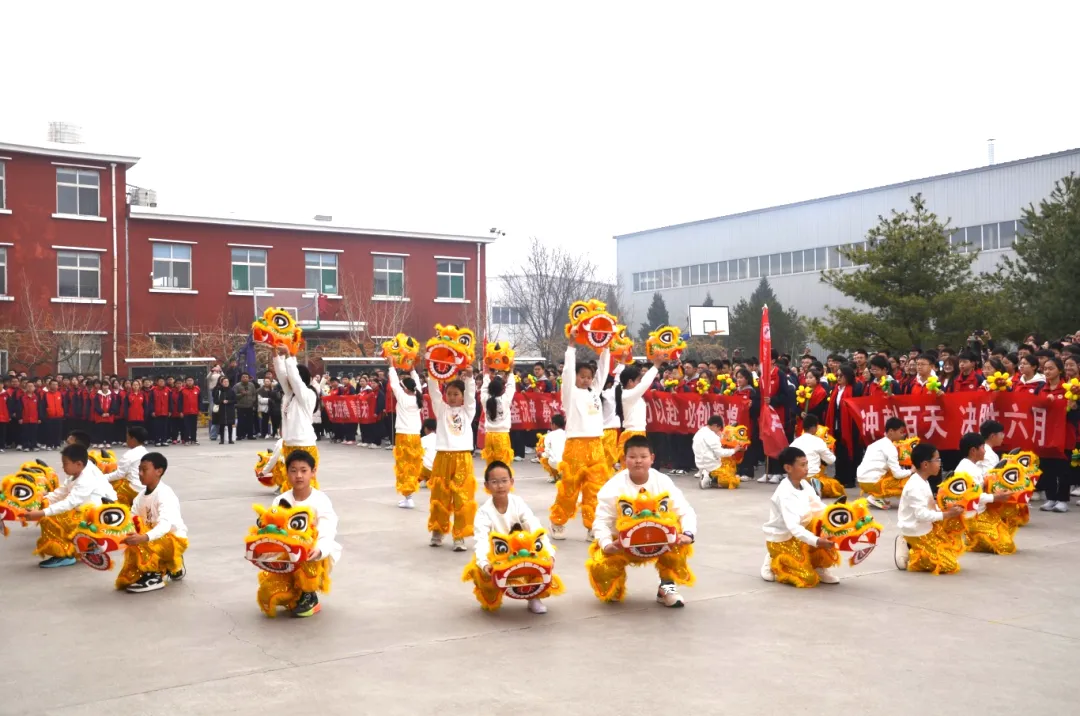 【师力成才 思贤实验】“百日冲刺,圆梦中考”——初三百日誓师大会 第6张