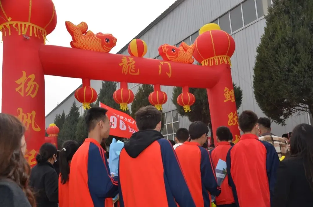 【师力成才 思贤实验】“百日冲刺,圆梦中考”——初三百日誓师大会 第26张