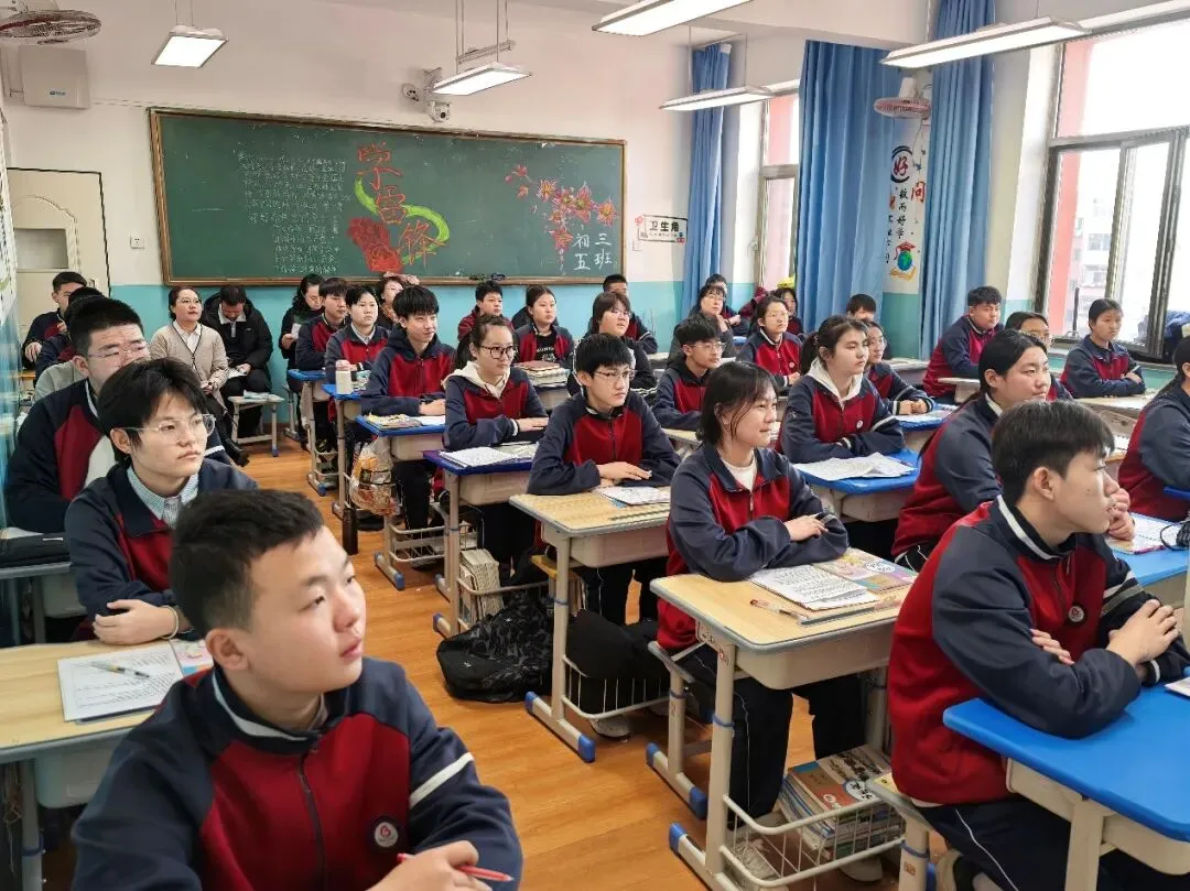 【教学方舟】精准把脉促提升 凝心聚力备中考——昆区教研中心莅临我校调研毕业年级教学工作 第12张