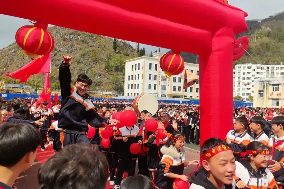 紫云三中举行2026 年中考百日誓师大会 第43张