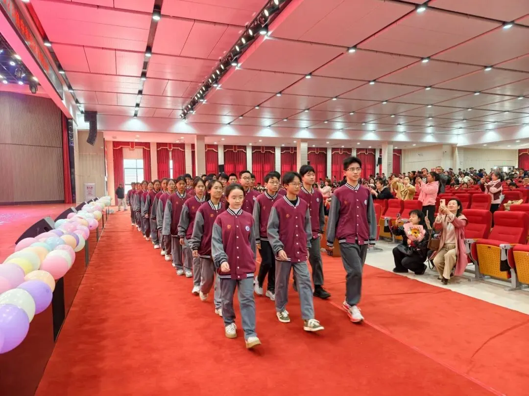 汉川外国语学校举行2026年中考百日誓师大会 第33张