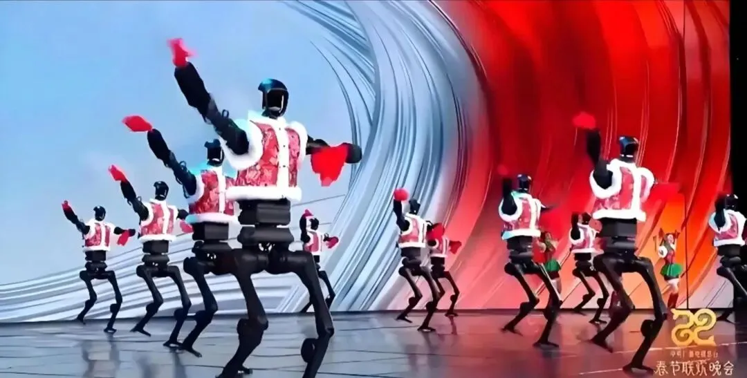 背完直接上考场!2026中考作文押题:春晚机器人3个必考点+满分模板(建议打印) 第2张