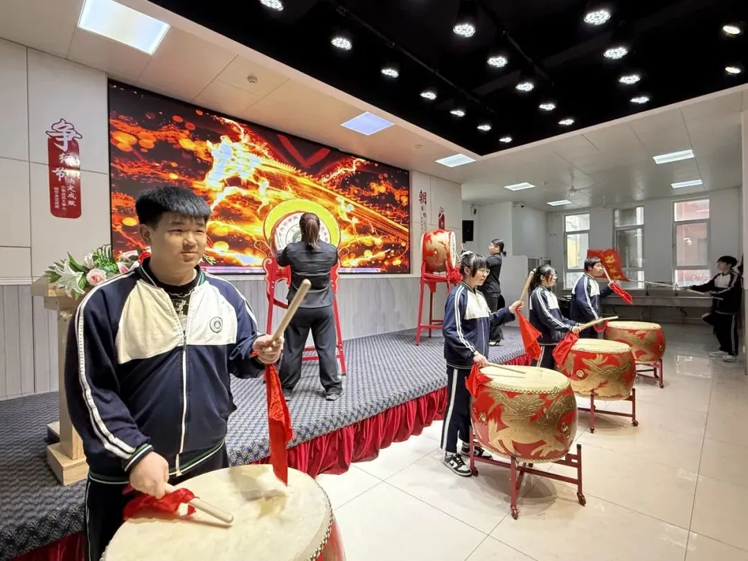 马踏青云赴中考 百日鏖战铸辉煌——文华学校初中部中考百日誓师大会圆满举行 第12张