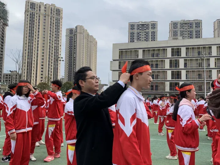 白云十中2026届中考百日誓师大会圆满举行:百日磨砺终成器,少年逐梦向未来 ——以青春之名,赴梦想之约! 第59张