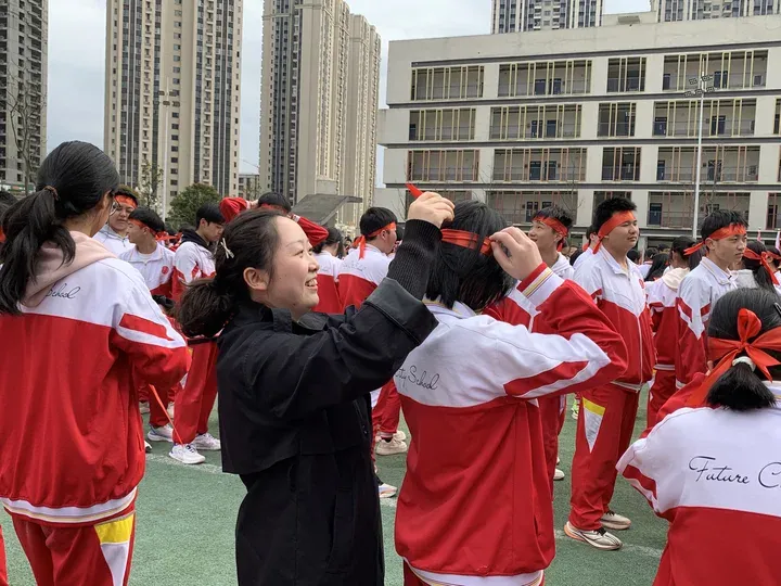 白云十中2026届中考百日誓师大会圆满举行:百日磨砺终成器,少年逐梦向未来 ——以青春之名,赴梦想之约! 第63张