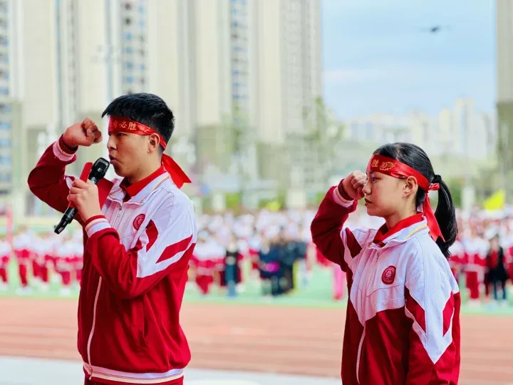 白云十中2026届中考百日誓师大会圆满举行:百日磨砺终成器,少年逐梦向未来 ——以青春之名,赴梦想之约! 第75张