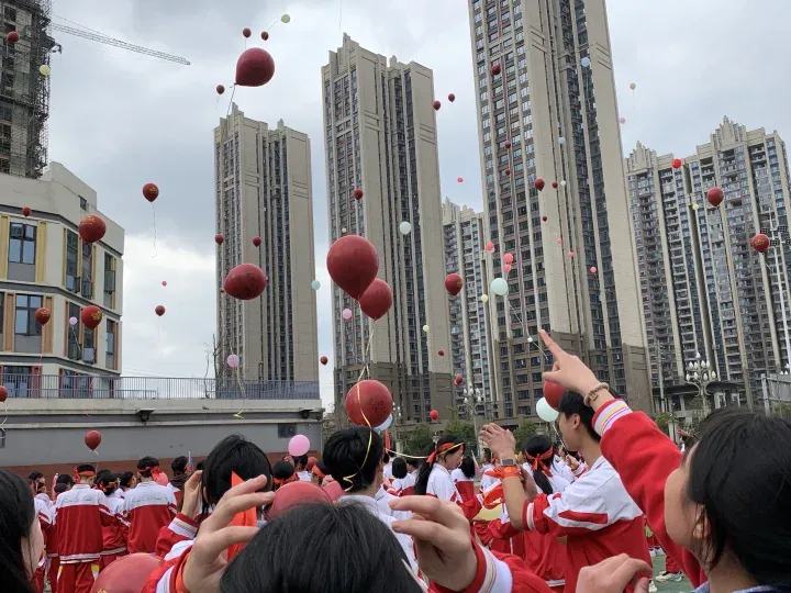 白云十中2026届中考百日誓师大会圆满举行:百日磨砺终成器,少年逐梦向未来 ——以青春之名,赴梦想之约! 第95张