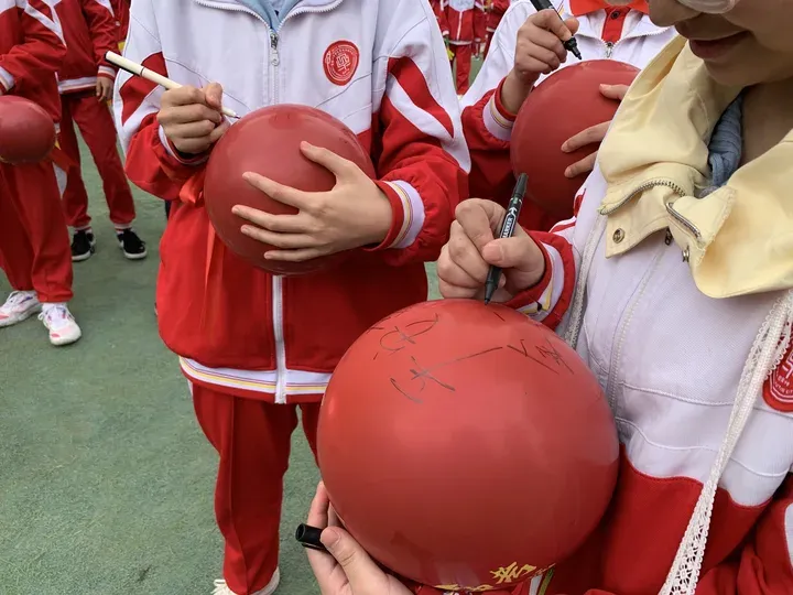 白云十中2026届中考百日誓师大会圆满举行:百日磨砺终成器,少年逐梦向未来 ——以青春之名,赴梦想之约! 第97张