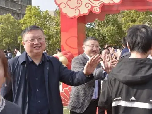 砺剑赴中考 逐梦启新程 | 万州一中初2026届中考誓师大会圆满举行 第70张 砺剑赴中考 逐梦启新程 | 万州一中初2026届中考誓师大会圆满举行 第70张