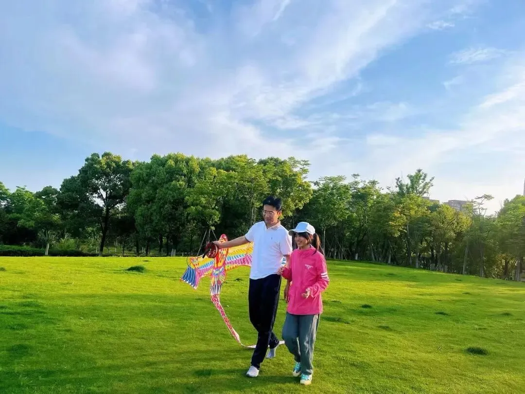 一纸家书,为中考的你点亮星光;春光正好,愿你策马扬鞭赴前程~~~ 第3张