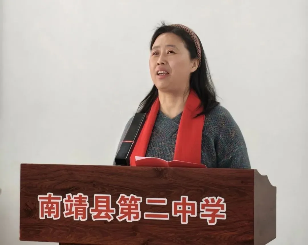 百日砺剑战中考,策马扬鞭创辉煌——南靖二中2026届中考百日冲刺誓师大会隆重举行 第13张 百日砺剑战中考,策马扬鞭创辉煌——南靖二中2026届中考百日冲刺誓师大会隆重举行 第13张