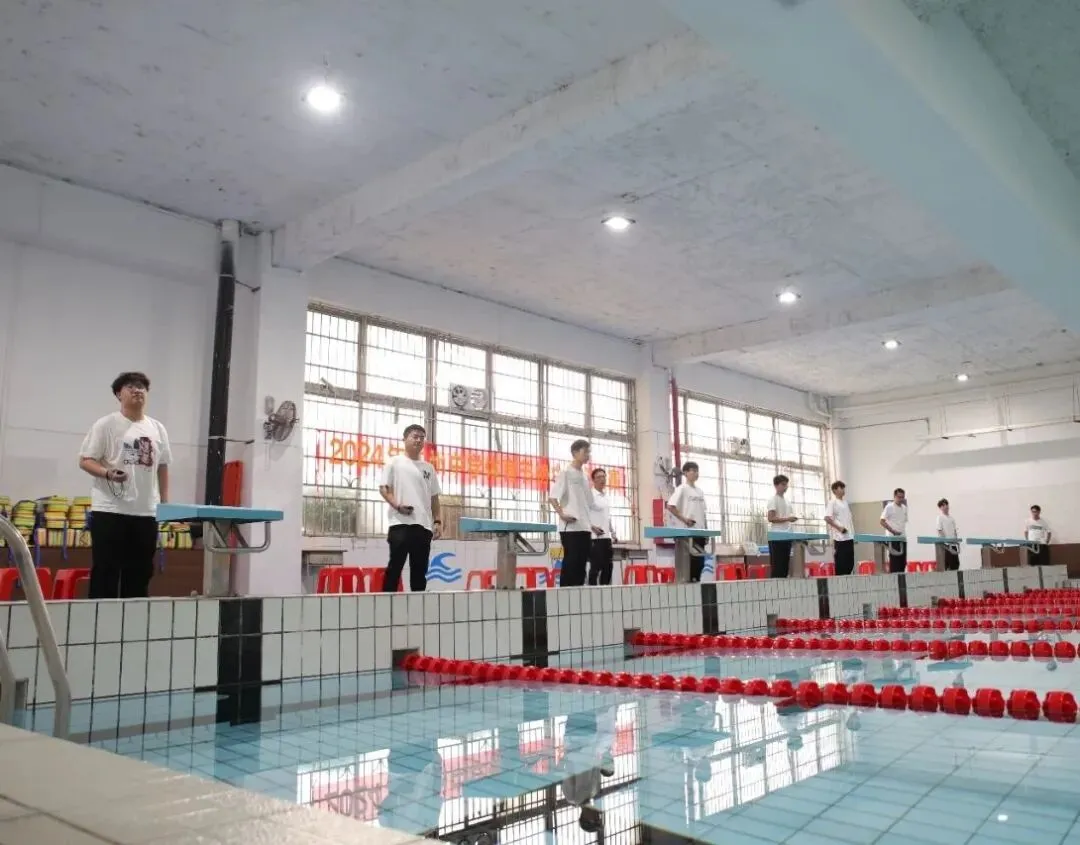 连续两年中考指定考点!广州中学游泳馆双名师直训课程首发,2026春季班同步启动 第8张