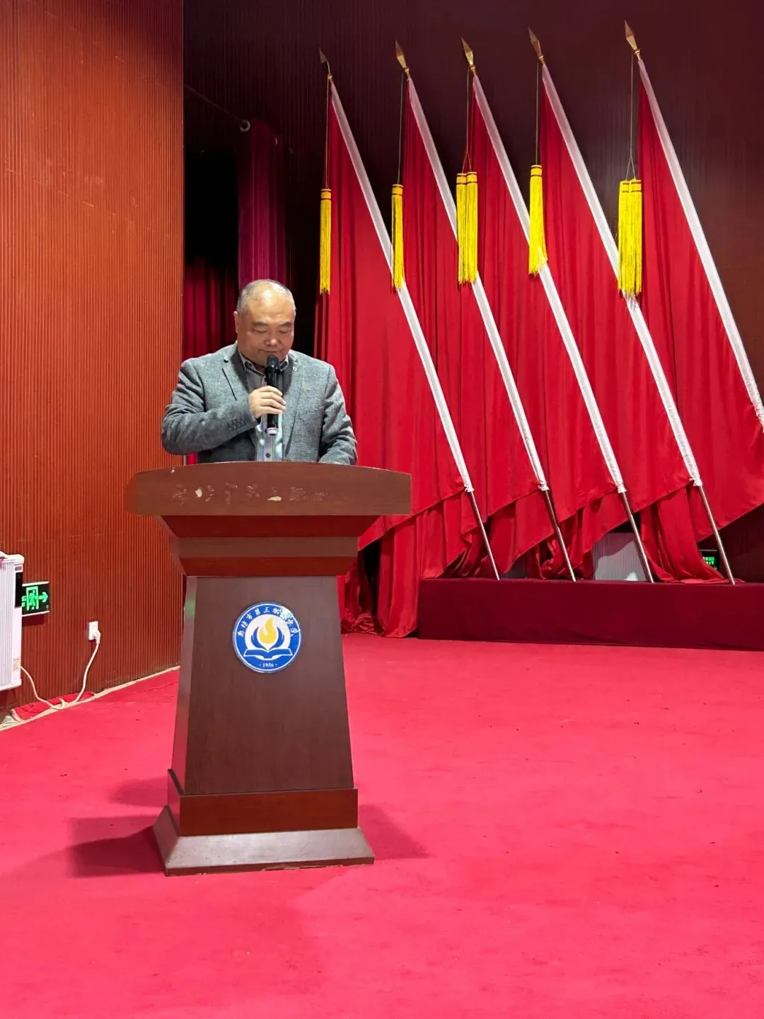 百日砺剑逐梦行 青春出征战中考——廊坊市第三职业中学2026届初三百日誓师大会圆满举行 第25张