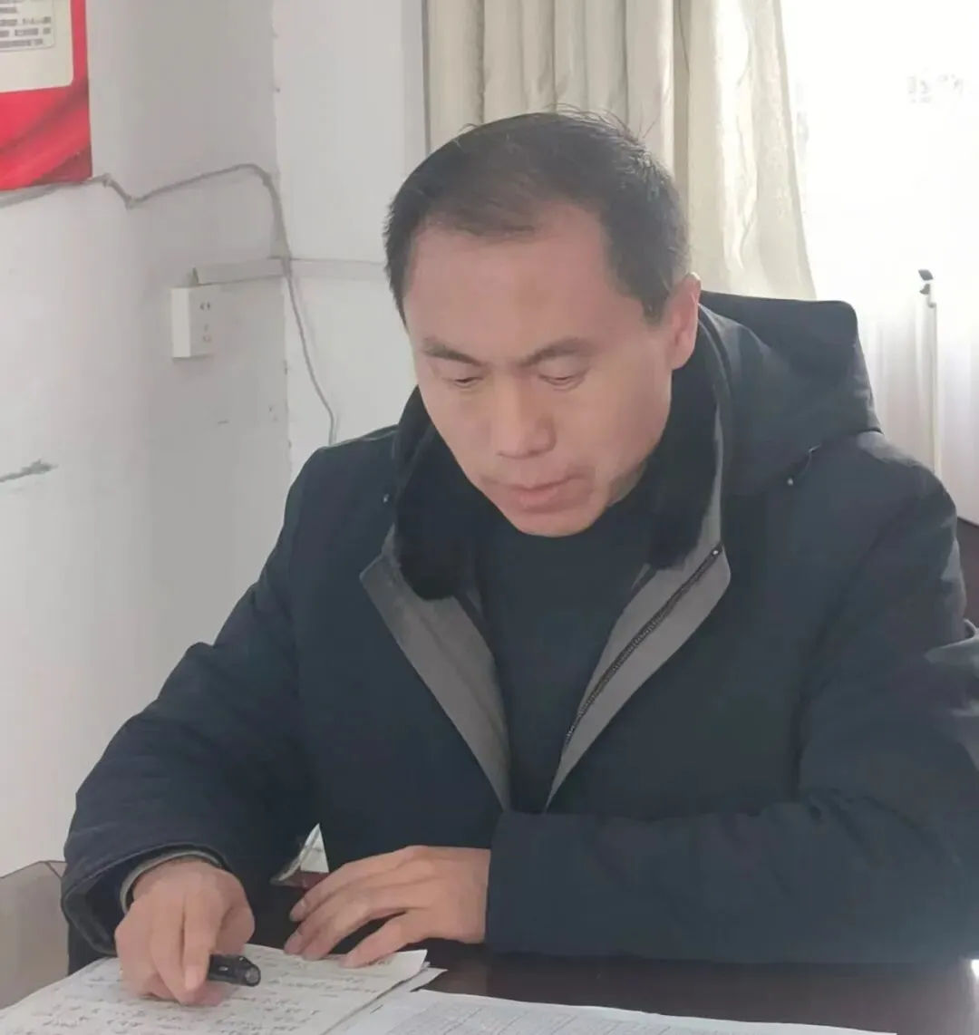 凝心聚力备中考 砥砺奋进铸辉煌——滨湖中学隆重召开毕业学科复习备考研讨会 第15张