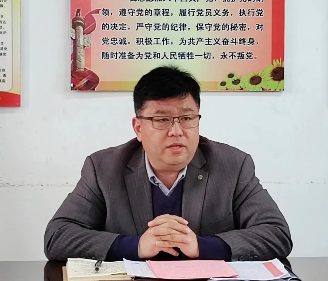 凝心聚力备中考 砥砺奋进铸辉煌——滨湖中学隆重召开毕业学科复习备考研讨会 第16张