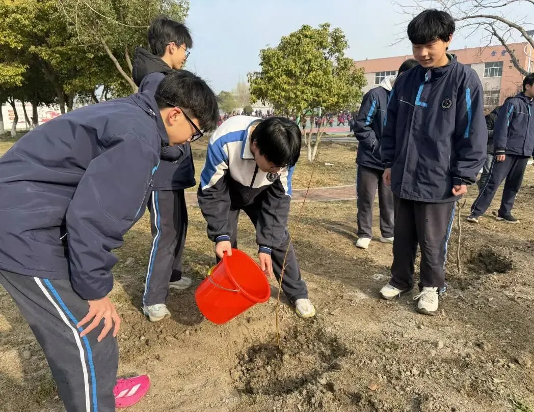 【铭 · 韵德育】百日誓师燃斗志 逐梦中考启新程——嘉善县丁栅中心学校举行九年级百日冲刺誓师大会 第28张