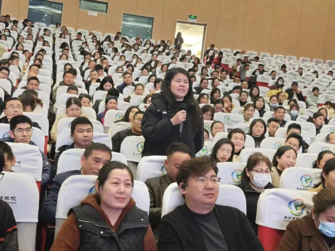 从容做家长,轻松迎中考 | 施英博士专题讲座走进漕湖学校 第7张