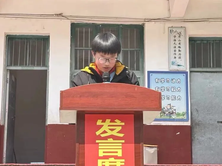 逐梦新程,誓耀中考——三江镇学校2026年上学期开学典礼暨毕业班励志誓师大会纪实 第35张