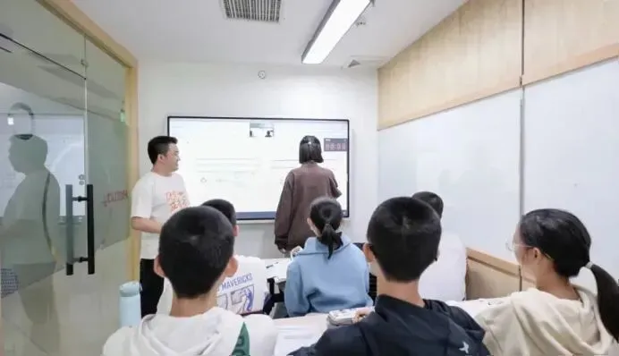 快乐学习中考集训,助梦理想高中 第6张