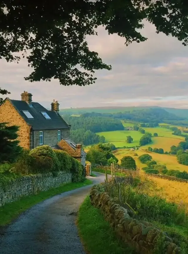 云南省中考英语词性转化高频词汇整理(完整版) 第1张