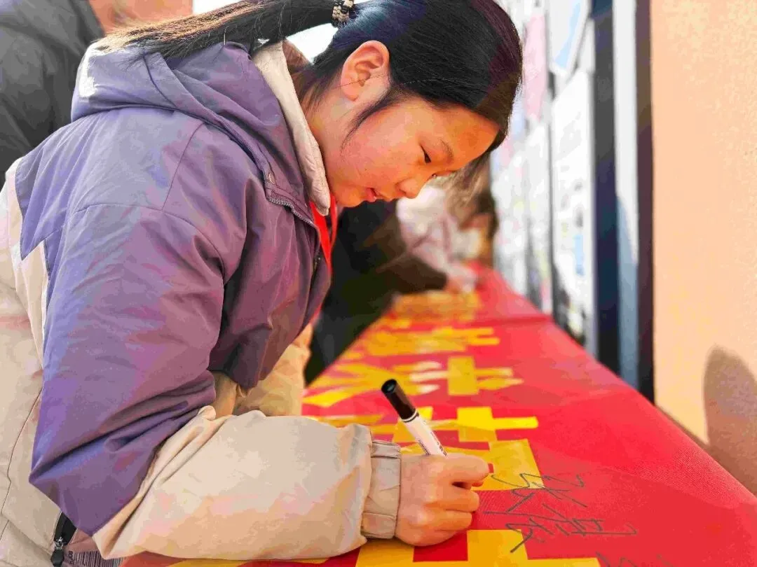 【红中在线】聚力迎中考 携手向未来 ——记红塔中学初三年级家长会暨家庭教育指导讲座 第24张